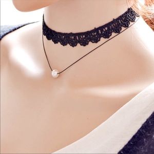 NWT Lace & Pearl Layered Choker